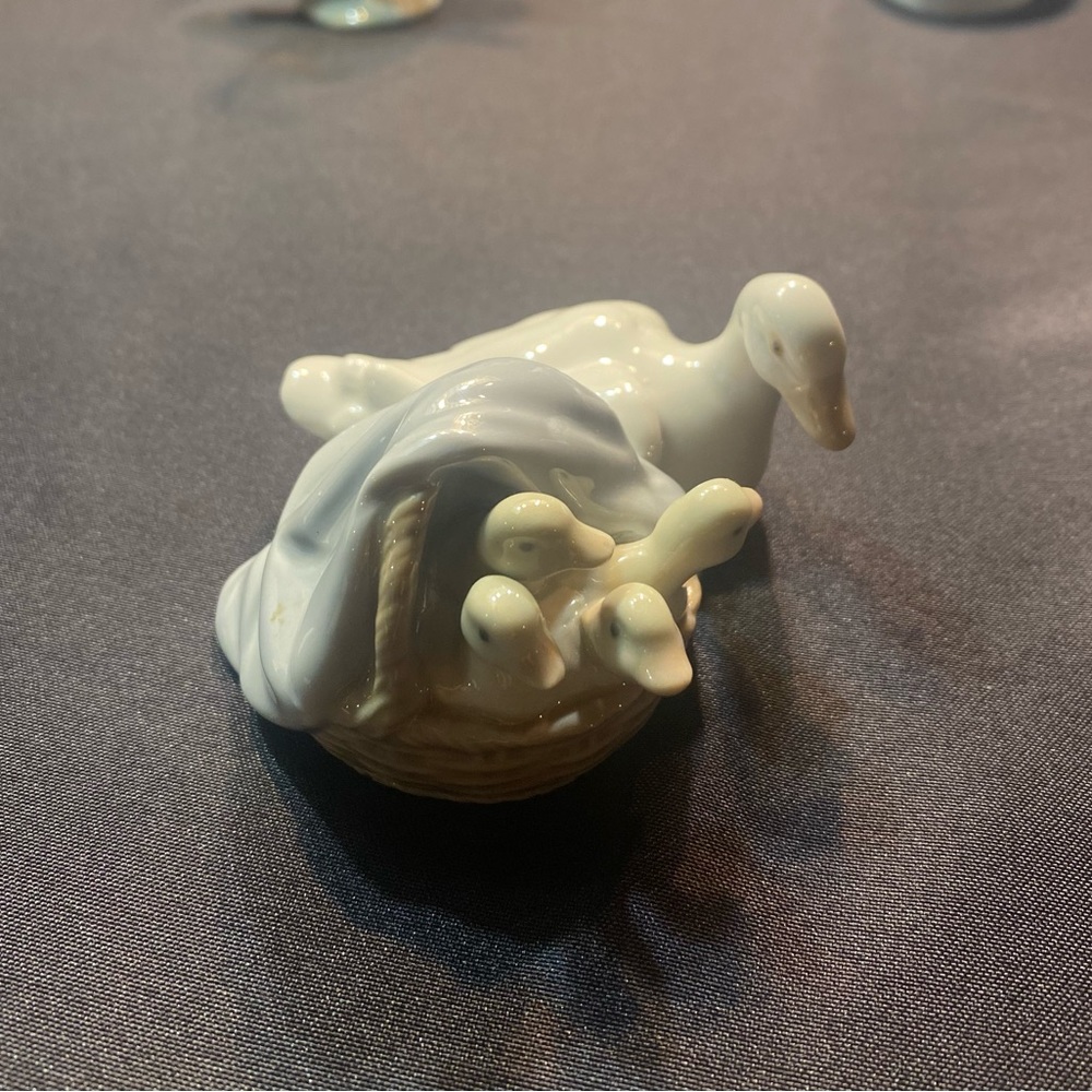 Lladro Ducklings Figurine #4895